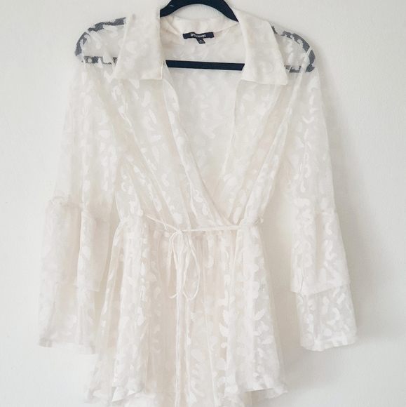 💥Dream Cloud Lace Romper - Picture 2 of 15